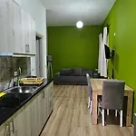 Roan Aparthotel *