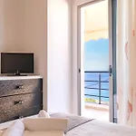 Aparthotel Roan *