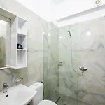 Roan Aparthotel *