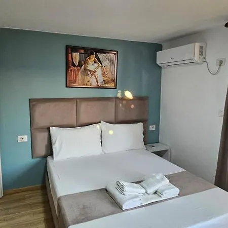 Aparthotel Roan Sarandë