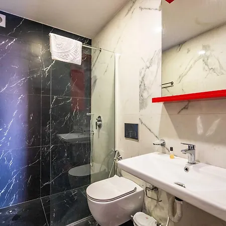 Aparthotel Roan Sarandë