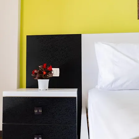Aparthotel Roan Sarandë