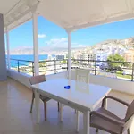 Roan Aparthotel *