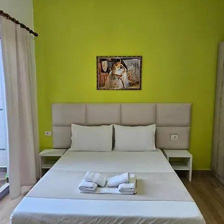 Roan * Sarandë