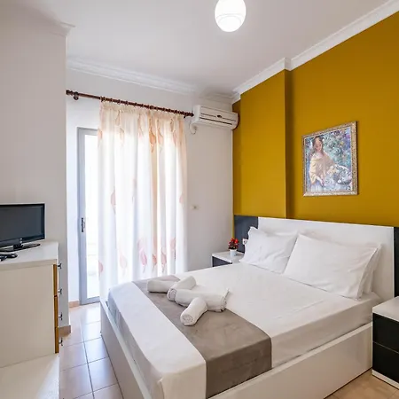 Roan Sarandë